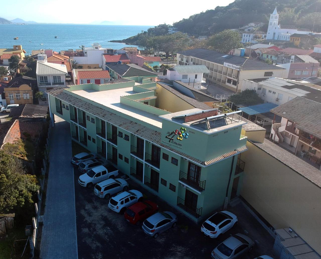 As Quatro Estacoes Hotel Garopaba Exterior photo